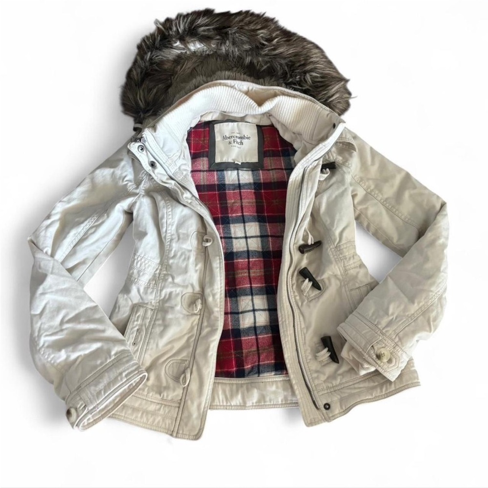 Abercrombie & Fitch White Jacket with Plaid Lining